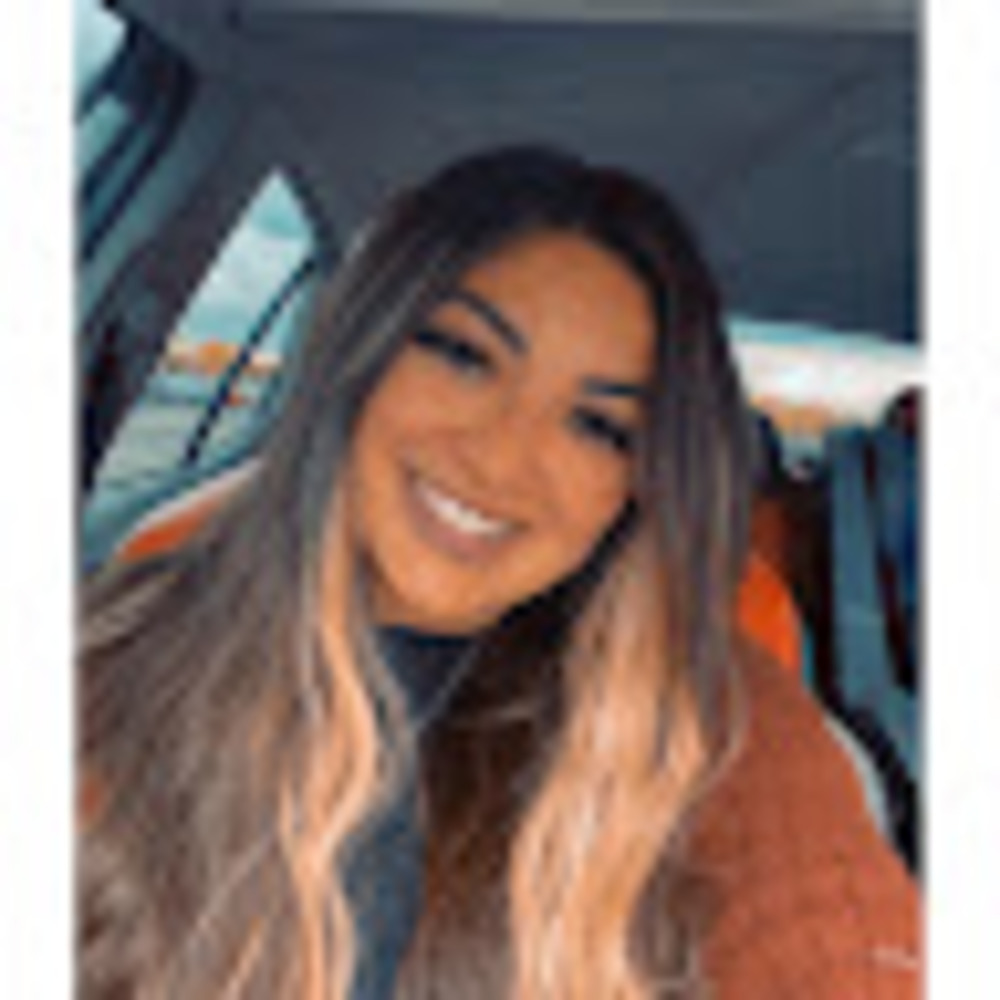 Meet your Posher, Briana